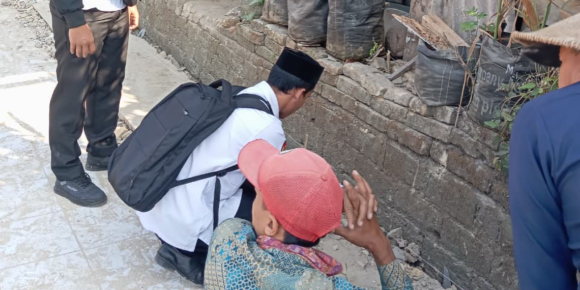 KUA Surade Kalibrasi Arah Kiblat Masjid Jami Al-Alittaqwa