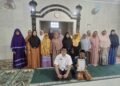 Perkuat Moderasi Beragama, Penyuluh KUA Warungkiara Ajak Jamaah Majelis Taklim Dalami Fikih
