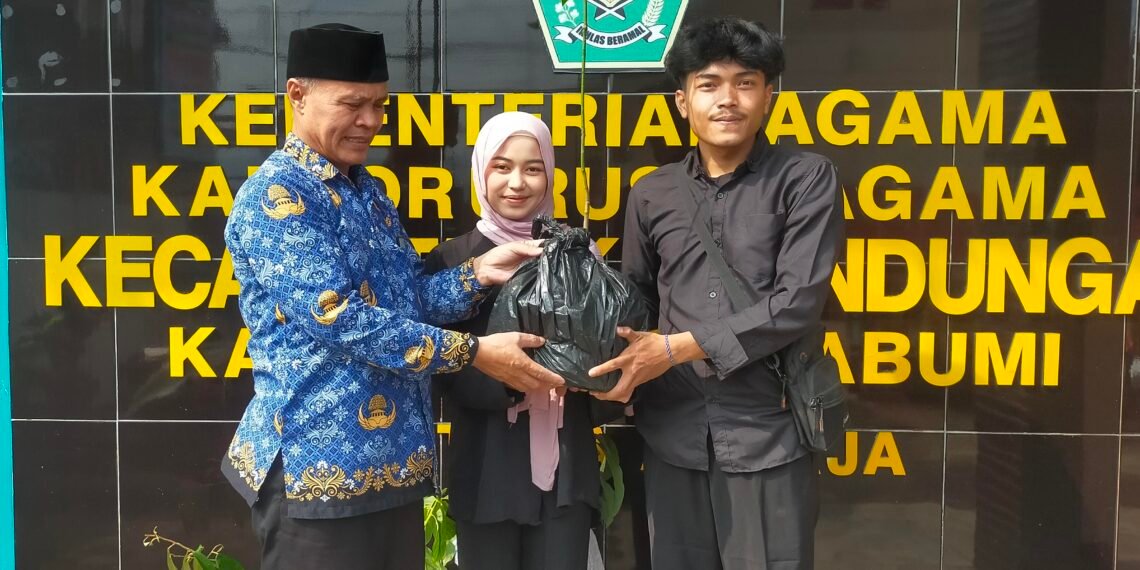 KUA Kabandungan Dorong Kepedulian Lingkungan melalui Program PEPELING
