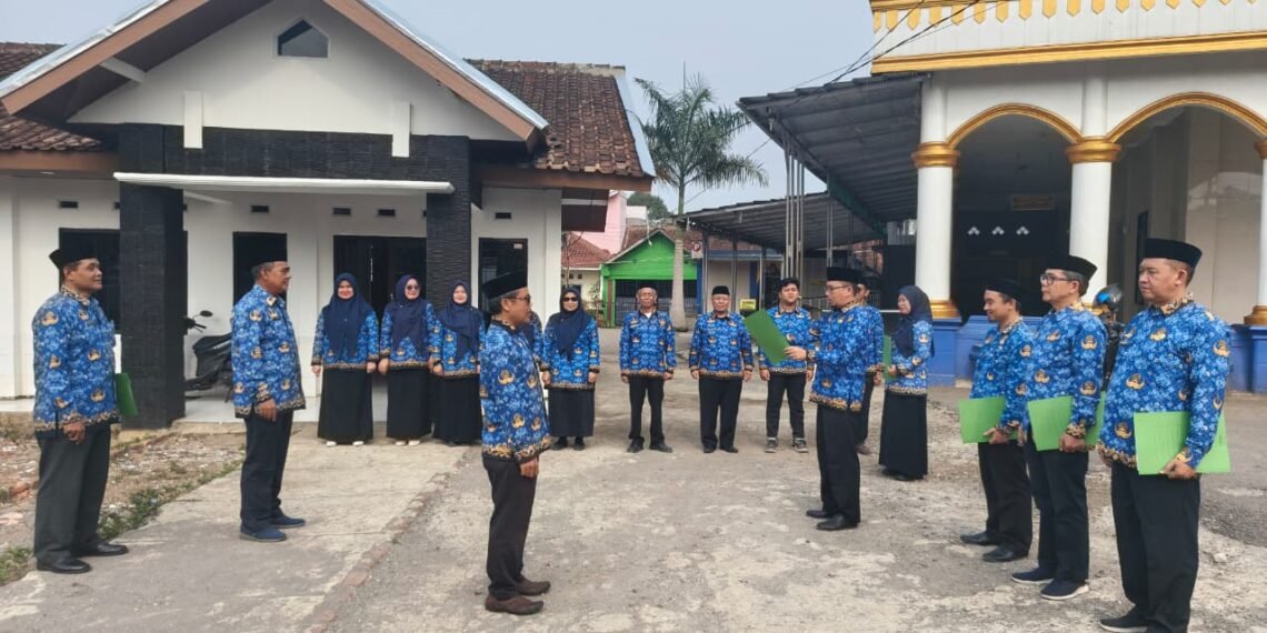 KUA Cibadak Teguhkan Nilai Persatuan melalui Upacara Hari Kesaktian Pancasila