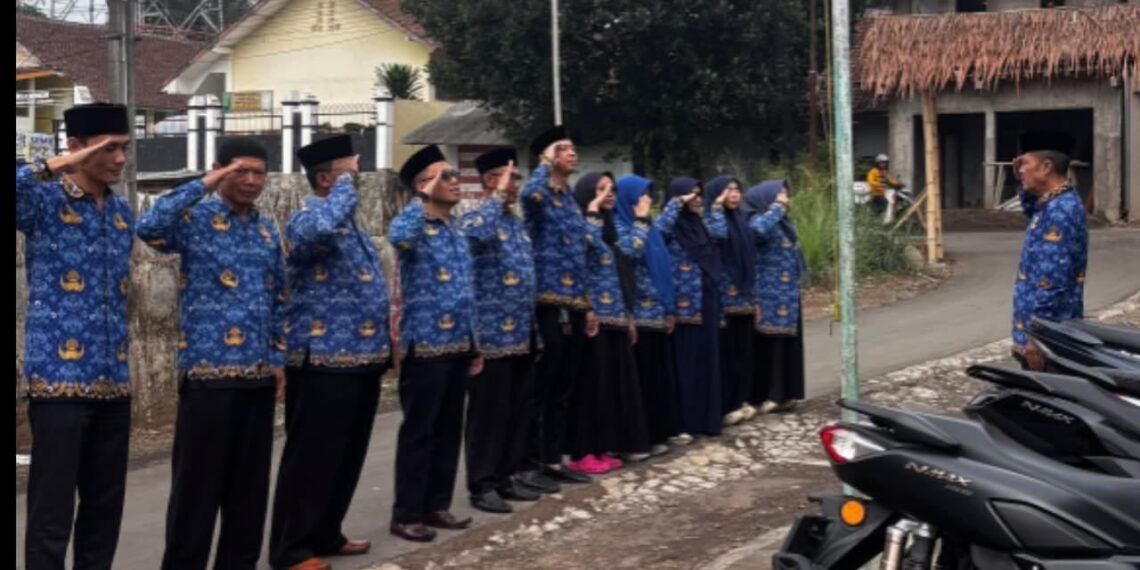 Jajaran KUA Caringin Peringati Hari Kesaktian Pancasila