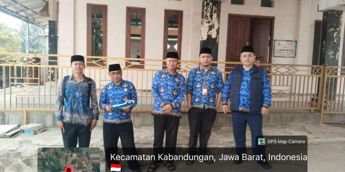 Dorong Legalitas Tanah Wakaf, KUA Kabandungan Verifikasi Wakaf Yayasan PADNATURAHMAN
