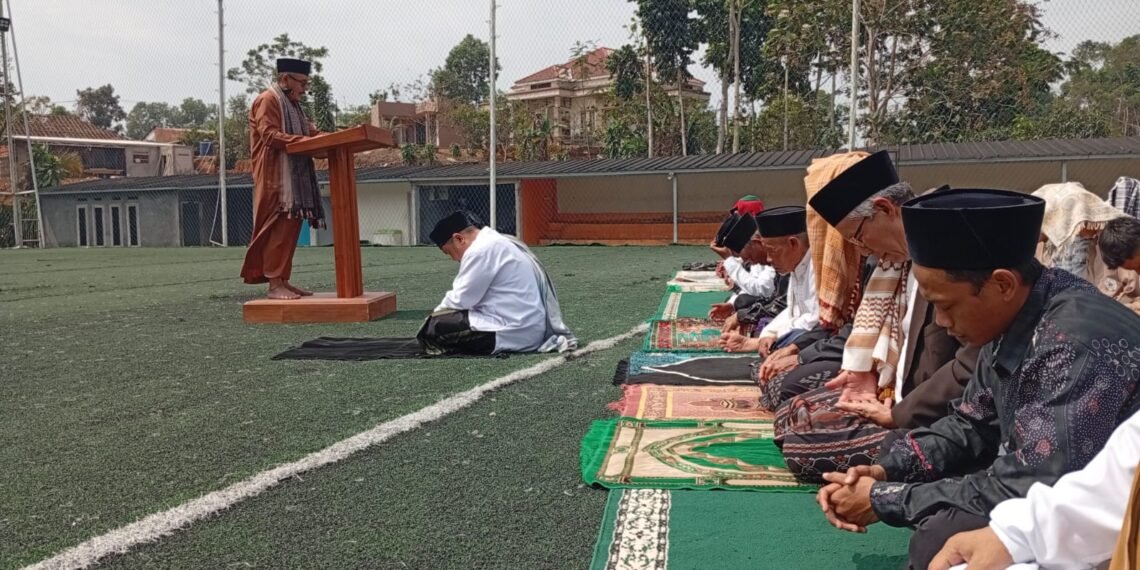 KUA Lengkong Turut Laksanakan Salat Istisqa di Desa Tegallega