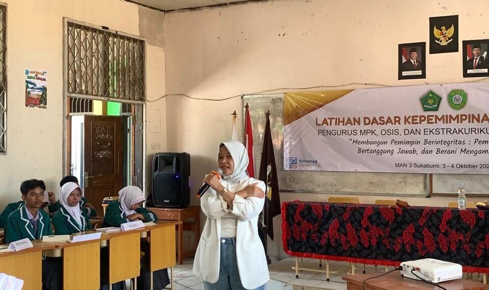 Yasti Yustia Asih, Alumni MAN 3 Sukabumi, Bekali Peserta LDKS dengan Kepemimpinan Aktif, Kreatif, dan Inspiratif