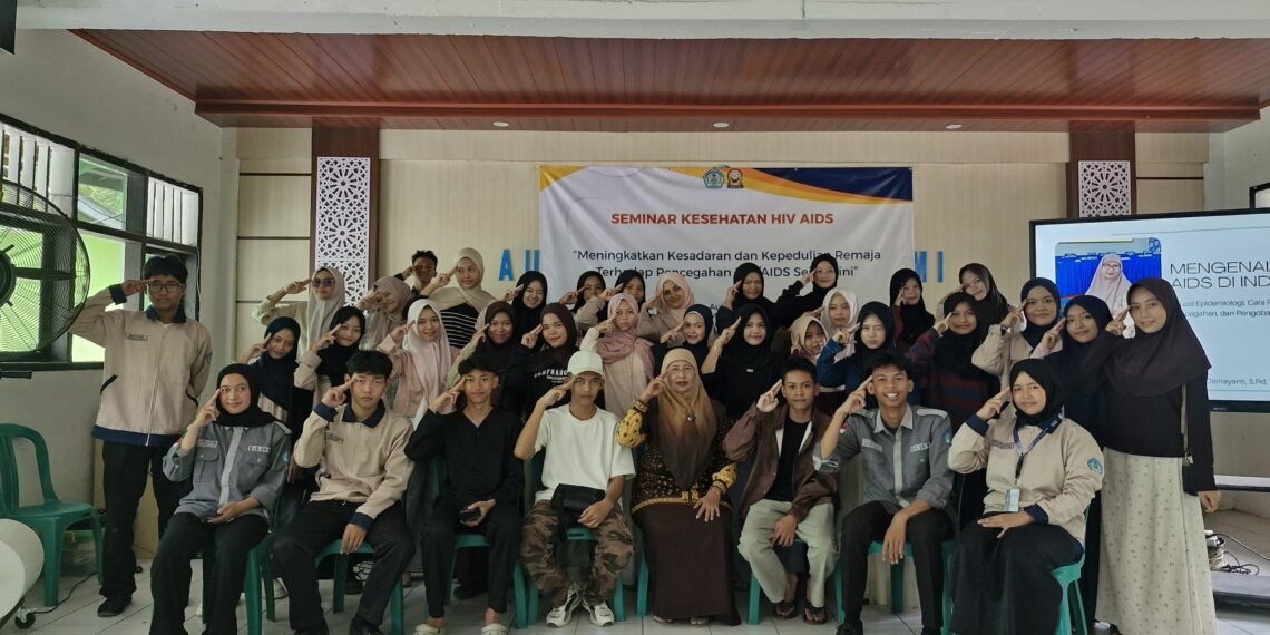 OSKA MAN 2 Sukabumi Gelar Seminar Kesehatan HIV/AIDS untuk Tingkatkan Kesadaran Remaja