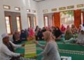 KUA Ciracap Perkuat Sinergi Keagamaan melalui Distribusi Jadwal Salat