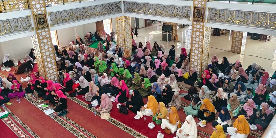 Penyuluh KUA Sukalarang Gelar Peringatan Maulid Nabi Muhammad SAW di Masjid Al-Jabbar