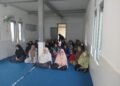 Bahas Keutamaan Waktu, Penyuluh KUA Cisaat Ajak Jamaah Tidak Menunda Amal