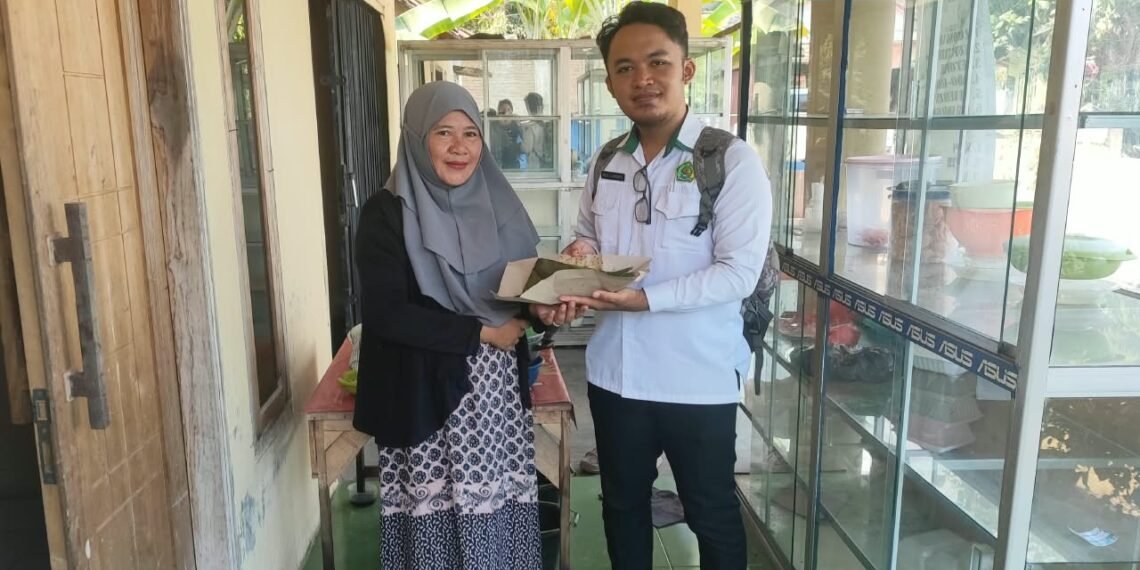 Langkah Nyata KUA Cikakak Dukung UMKM, Penyuluh Dampingi Sertifikasi Produk Halal