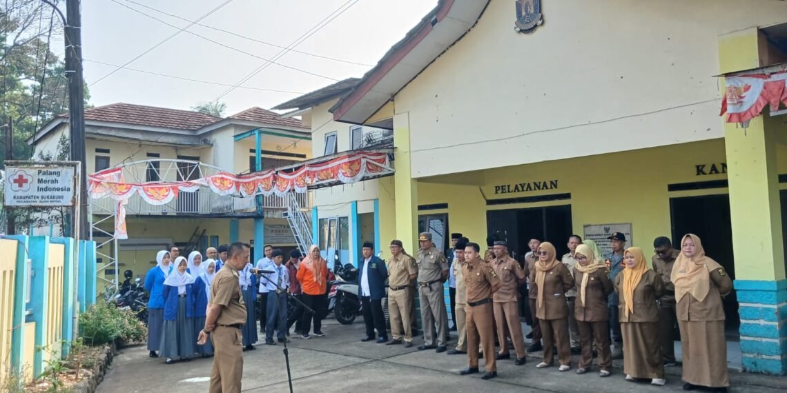 Pegawai KUA Bojonggenteng Ikuti Apel Gabungan di Kantor Kecamatan