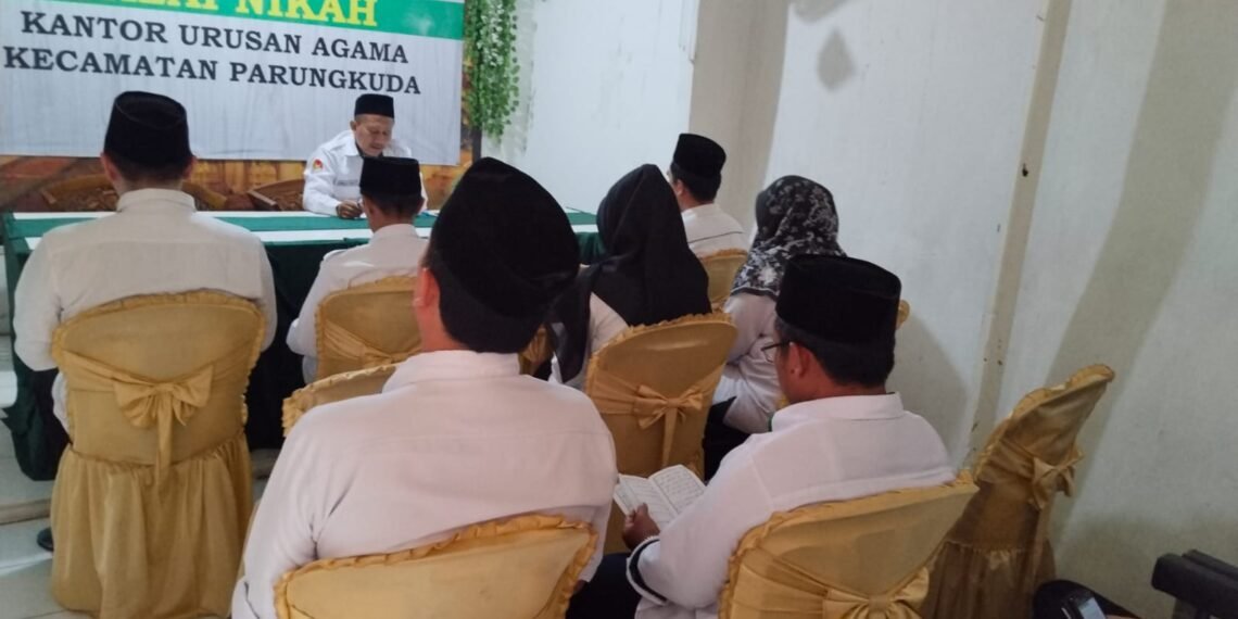Istiqomah Amalkan Ratib Al-Athos, Kepala KUA Parungkuda Perkuat Spiritualitas Jajaran
