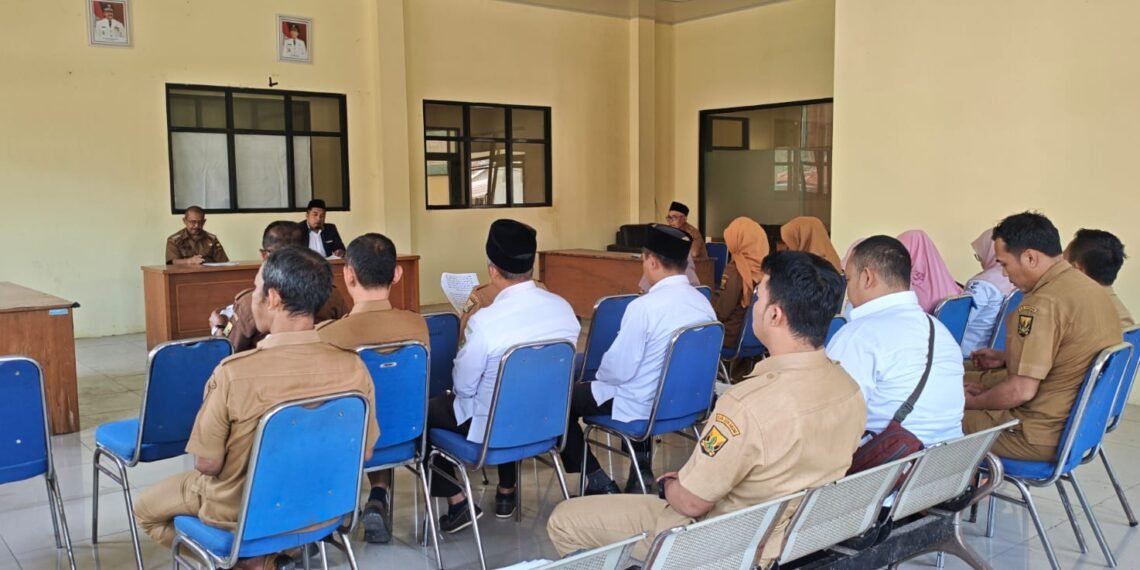 Penyuluh KUA Ciemas Bekali Aparatur dengan Materi Keutamaan Salat dan Keberkahan Rezeki