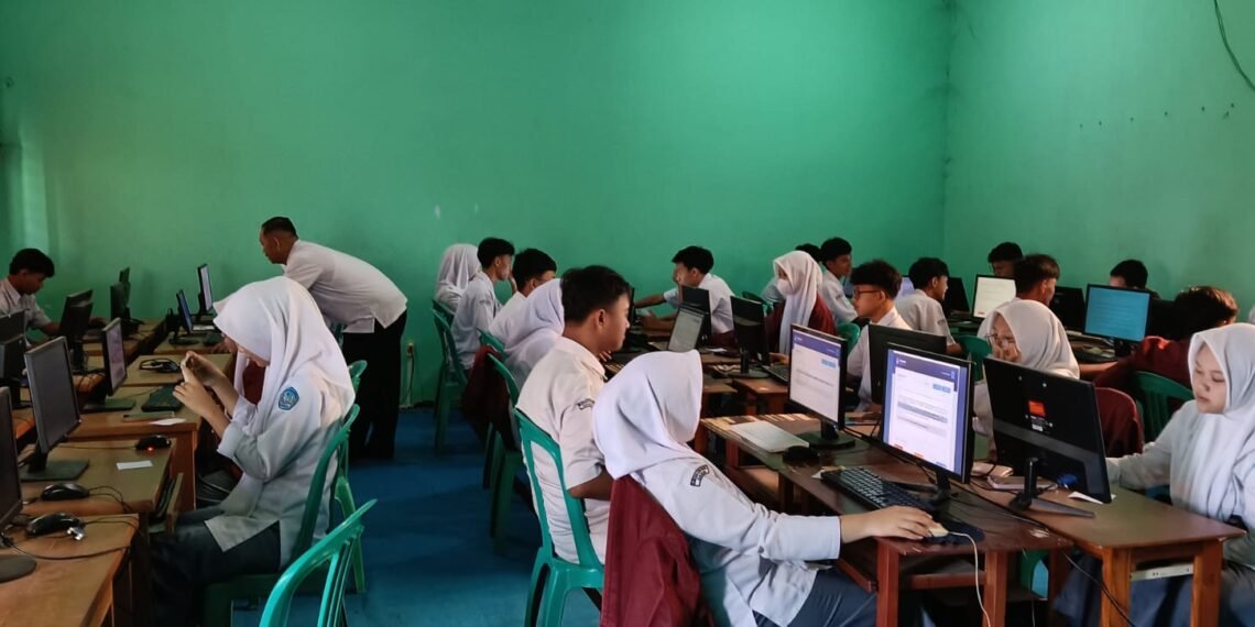 MAN 2 Sukabumi Gelar Gladi TKA, Siswa Kelas XII Diperkuat Persiapannya
