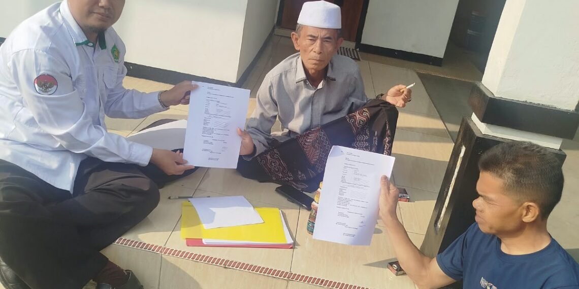 Perkuat Kelembagaan, Penyuluh KUA Kabandungan Verifikasi Lapangan MT Assabturiyah
