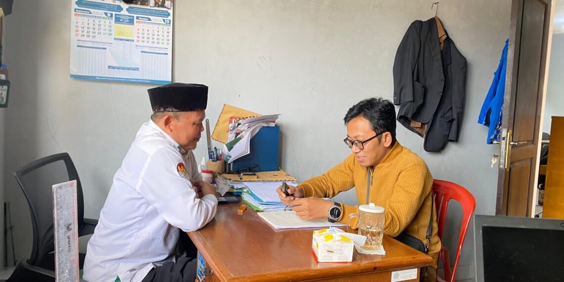 Perkuat Koordinasi Lintas Sektor, Penghulu KUA Kabandungan Terima Kunjungan UPT DALDUK