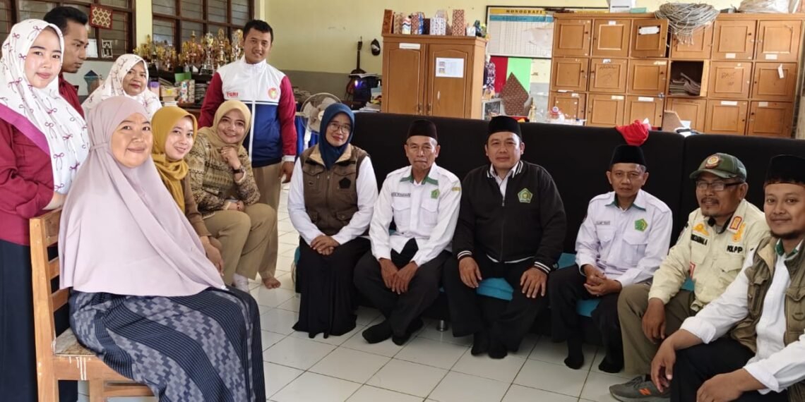 Silaturahmi KUA Ciracap dan SMK Al-Muhajirin, Perkuat Sinergi Pembinaan Remaja