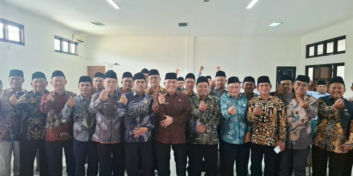 Kepala Kemenag Sukabumi Dorong KUA Tingkatkan Kualitas Pelayanan dan Penataan Lingkungan