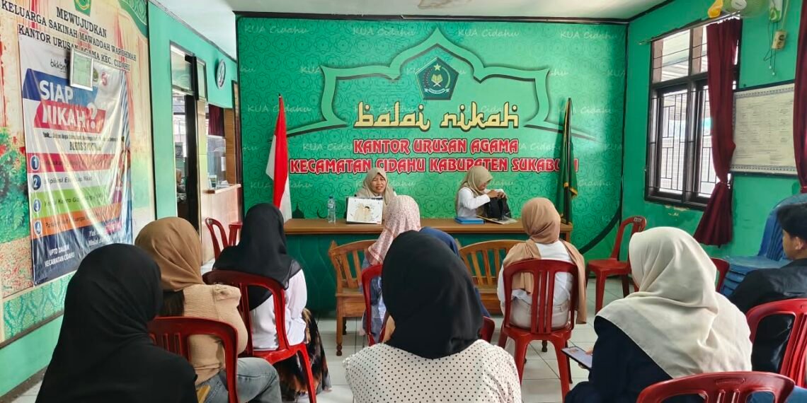 Calon Pengantin KUA Cidahu Dibekali Pengetahuan Kesehatan Reproduksi