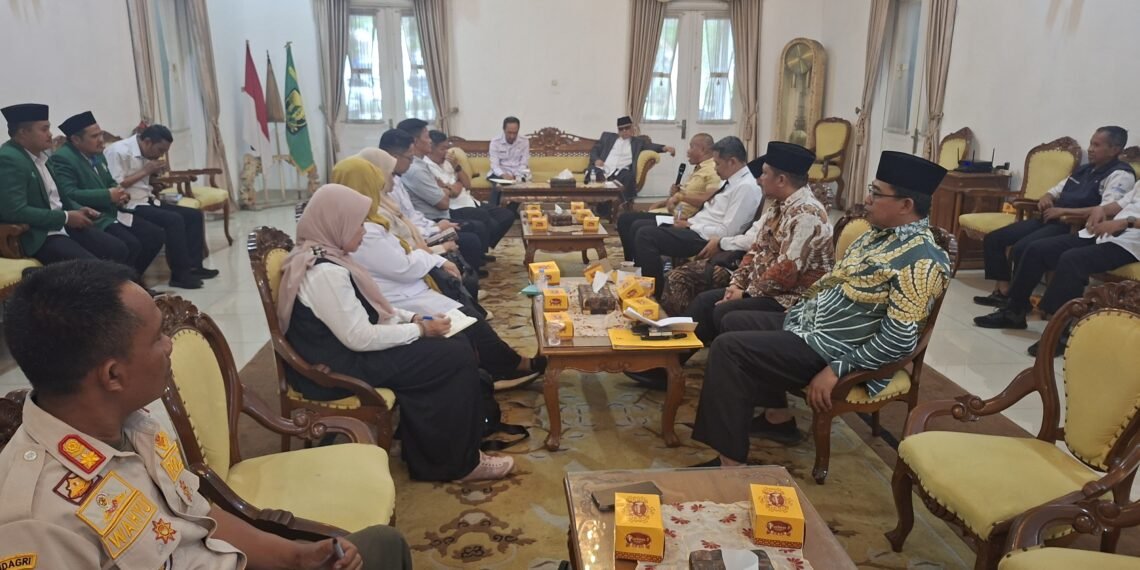 Kepala KUA Nagrak Ikuti Rakor Persiapan Hari Santri Nasional 2026