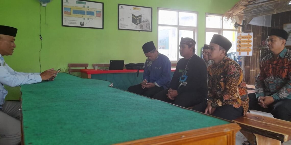 Kepala KUA Jampangkulon Sampaikan Hasil Radintap untuk Perkuat Koordinasi dan Layanan