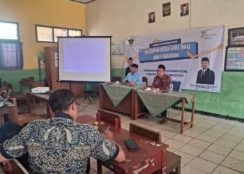 KKG MIN 5 Sukabumi Gelar Workshop Penyusunan Soal Sumatif Akhir Semester