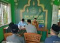 Kepala KUA Sukalarang Layani Pernikahan Masyarakat di Balai Nikah