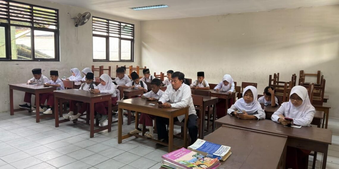 MIN 2 Sukabumi Ikuti Survei Nasional SAHABAT KBC tentang Implementasi Kurikulum Berbasis Cinta