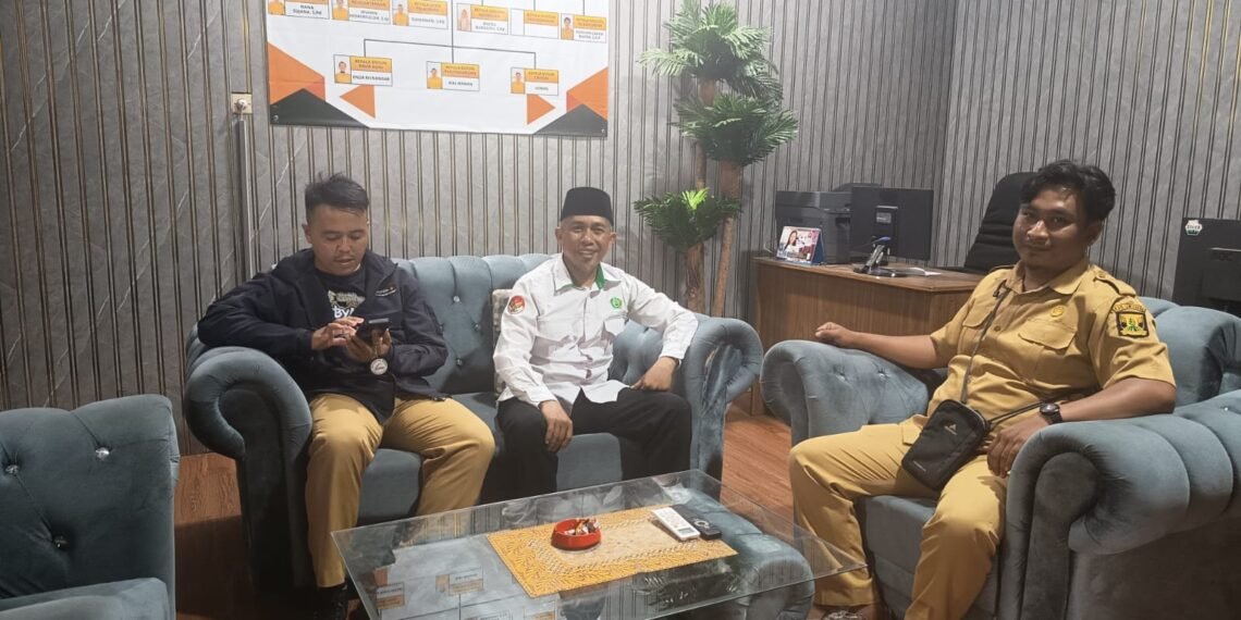 KUA Nagrak Jalin Koordinasi dengan Desa Pawenang untuk Kembangkan Kampung Mubarokah