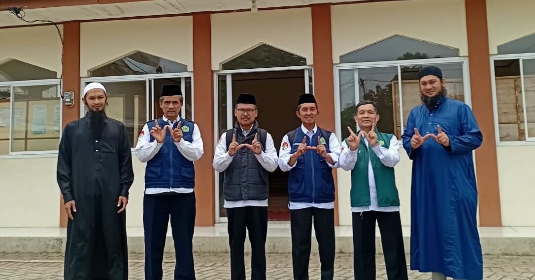 KUA Sukaraja Lakukan Survei Tanah Wakaf di Desa Limbangan