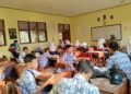 Penyuluh KUA Jampangkulon Dampingi Siswa Kelas IX SMPN 4 Belajar Baca Tulis Al-Qur’an