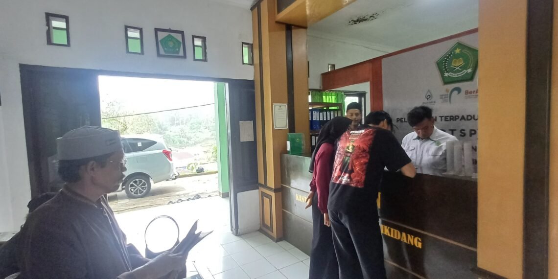 KUA Cikidang Kedepankan Pelayanan Ramah dan Informatif bagi Masyarakat