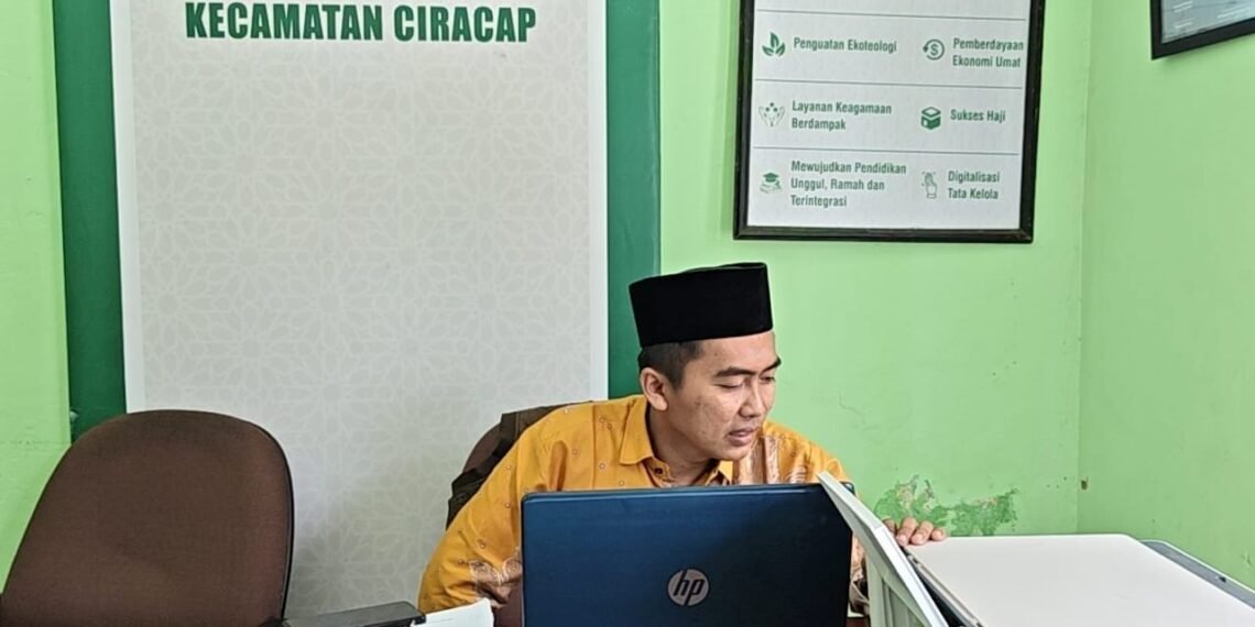 Penyuluh KUA Ciracap Fasilitasi Pendaftaran ID Masjid Al Muhajirin