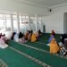 Penyuluh KUA Sukalarang Ajak Jamaah Majelis Taklim Membiasakan Rasa Syukur