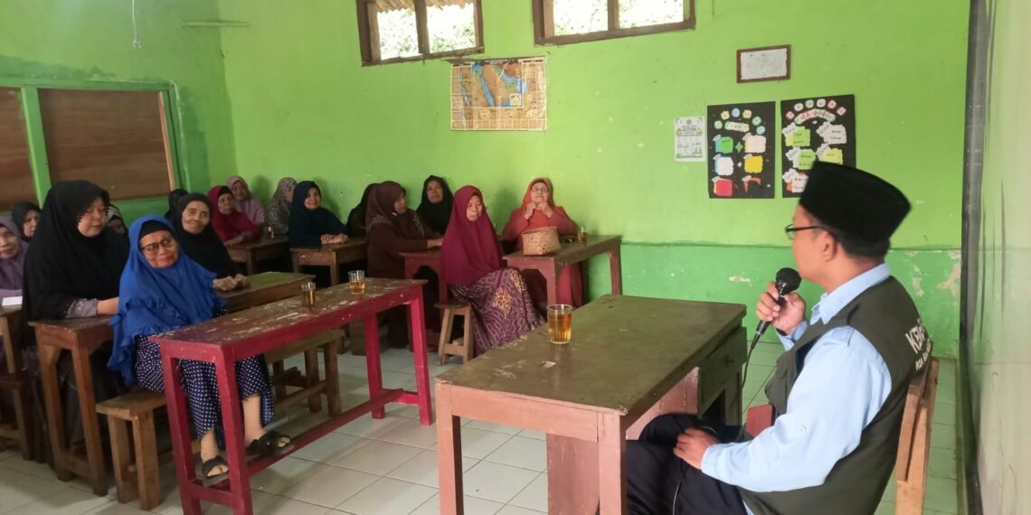 Mensyukuri Nikmat, Penyuluh KUA Bojonggenteng Ajak Jemaah Rajin Hadiri Majelis Taklim