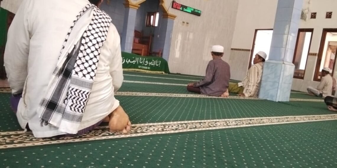 Penyuluh KUA Surade Edukasi Masyarakat tentang Tata Cara Salat Jenazah