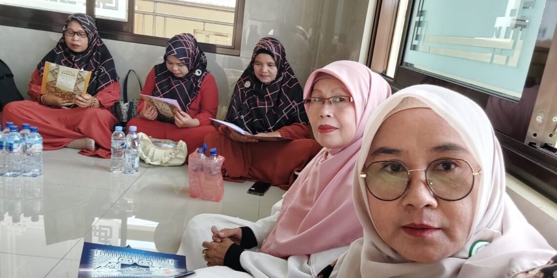 Penyuluh KUA Surade Perkuat Moderasi Beragama dan Akhlak Jamaah Majelis Taklim