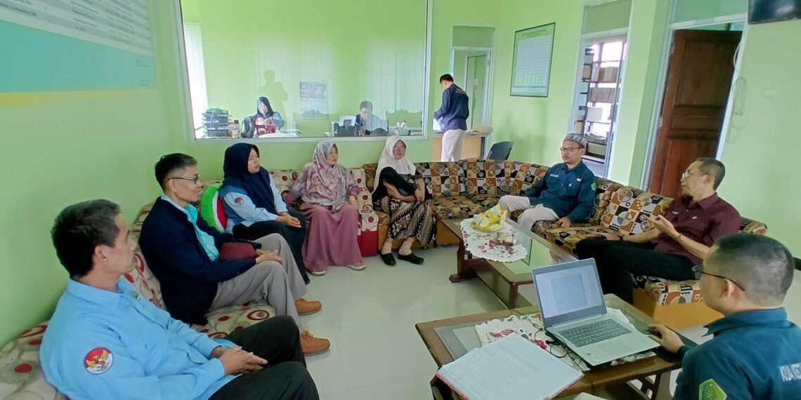 KUA Sukaraja Koordinasikan Tindak Lanjut Program BTQ Bersama SMPN 1 Sukaraja