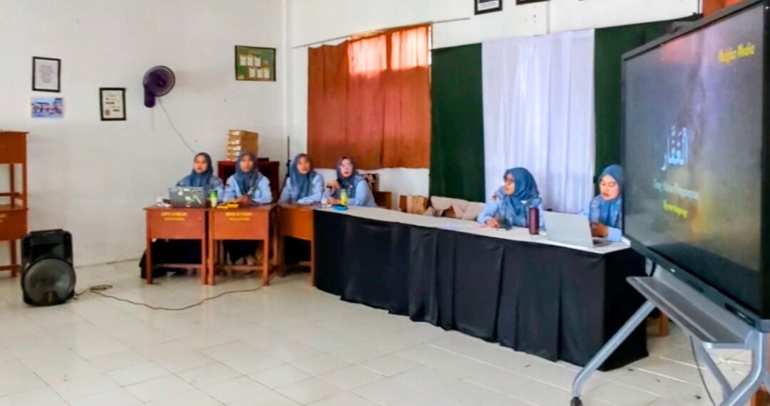 Awali Bimbingan Remaja Usia Sekolah dengan Asmaul Husna, Penyuluh KUA Cicantayan Tanamkan Nilai Religius
