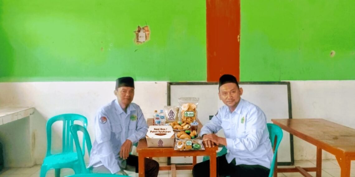 Bangun Ekosistem Halal di Kantin, Penyuluh KUA Cicantayan Sosialisasikan Fasilitasi Sertifikasi Halal
