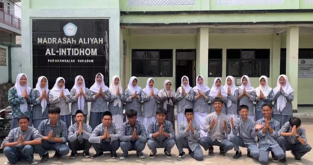 Roadshow Gebyar Hari Santri, Penyuluh KUA Parakansalak Sambangi MA Al-Intidhom