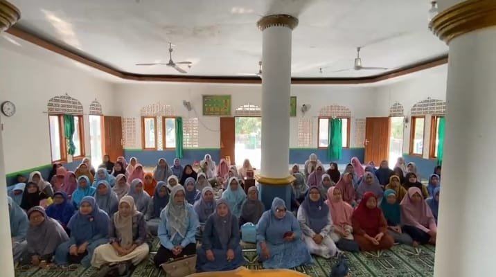 Penyuluh Agama KUA Ciracap Ajak Jamaah MT Al-Amaliah Al-Mubarokah Sukseskan Gebyar Hari Santri 2026