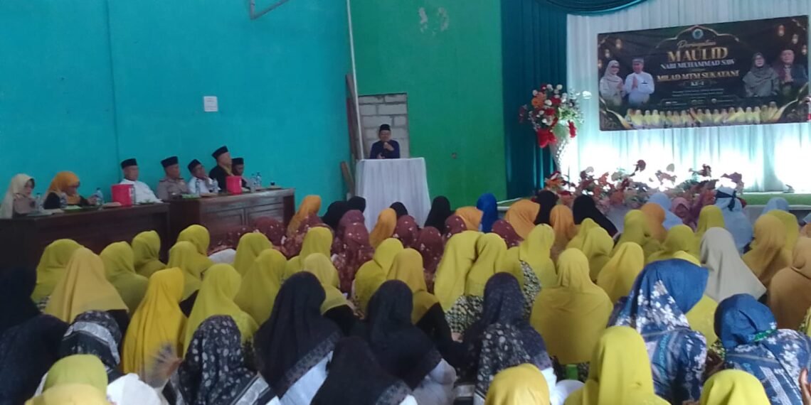 Milad ke-1 MTM Desa Sukatani, Kepala KUA Parakansalak Ajak Jemaah Rawat Persaudaraan dan Kebersamaan