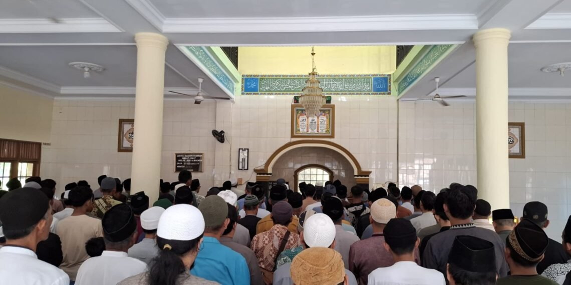 Kabar Duka Menyelimuti Keluarga Besar Kemenag Kabupaten Sukabumi, Staf KUA Simpenan Rudiana Yusup Berpulang