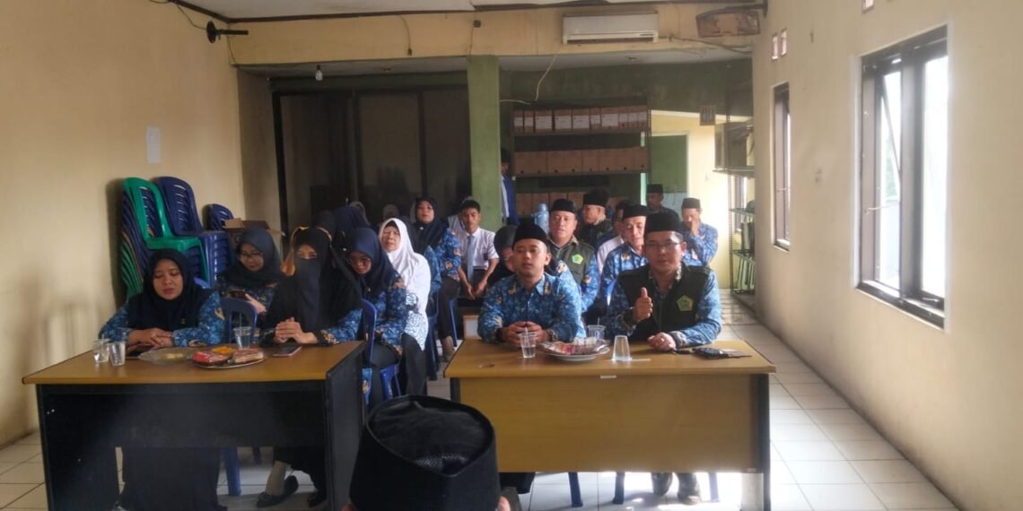 Pengajian MTA KUA Bojonggenteng Diawali Pembacaan Ratib Al-Athos