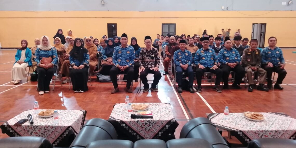 KUA Cisaat Hadiri Pengajian Aparatur, Perkuat Sinergi dan Pembinaan Spiritual