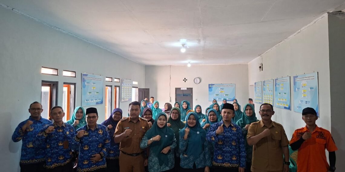 KUA Pabuaran Bersinergi Siapkan Desa Pabuaran Hadapi Penilaian Desa Binaan
