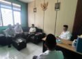 Kepala KUA Cidahu Pimpin Rapat Internal, Bahas Penataan Arsip dan Program Sawahon