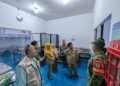 Kepala KUA Cicantayan Tinjau Proses Pengolahan Makanan di SPPG Cicantayan 2