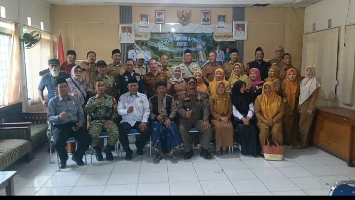 Pengajian Rutin Aparatur Kecamatan Jampangkulon Bahas Amanah