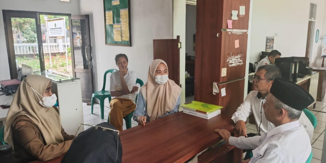 Penyuluh KUA Cibadak Berikan Layanan Konsultasi Keagamaan tentang Hibah dan Waris